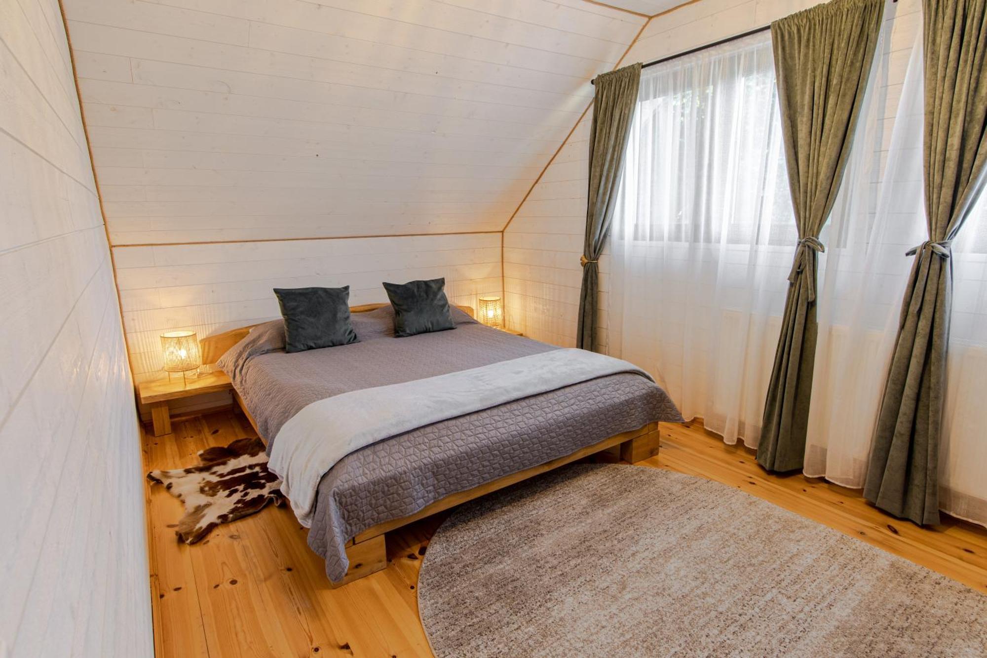 Bear'S Lair Chalet Порумбаку-де-Сус Экстерьер фото