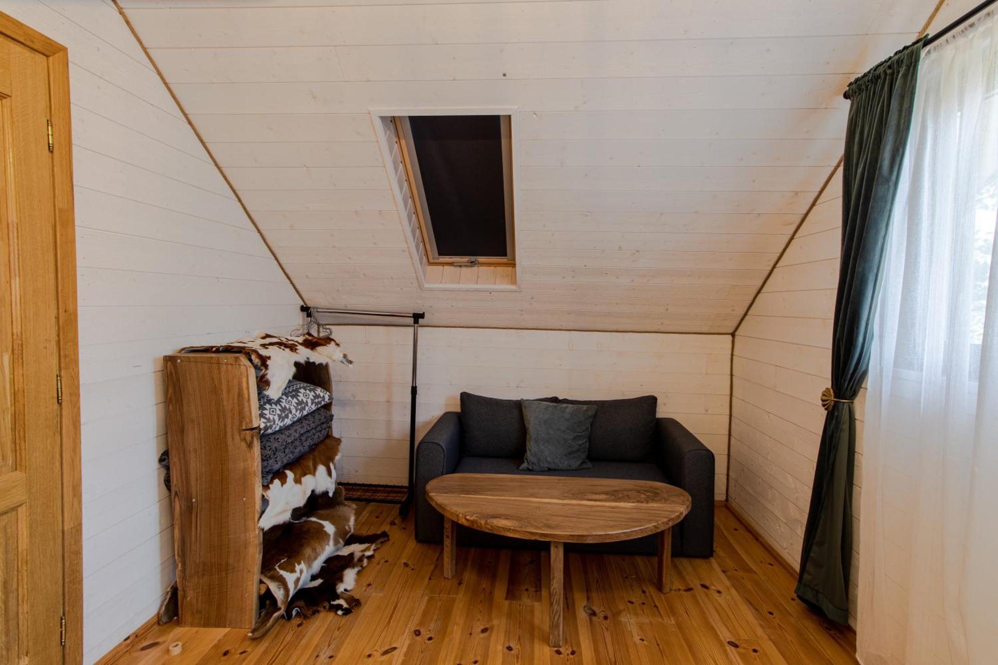 Bear'S Lair Chalet Порумбаку-де-Сус Экстерьер фото